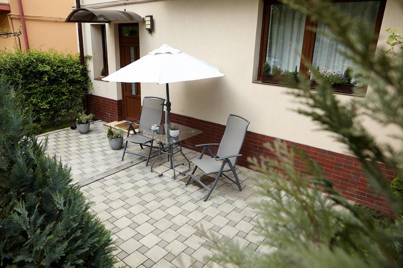 Apartament Rozelor براشوف المظهر الخارجي الصورة