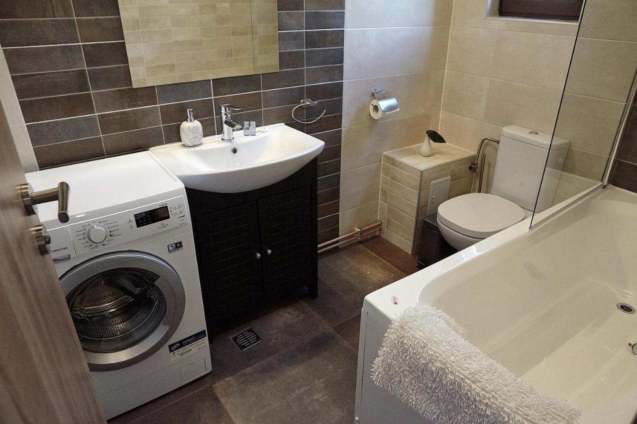 Apartament Rozelor براشوف المظهر الخارجي الصورة